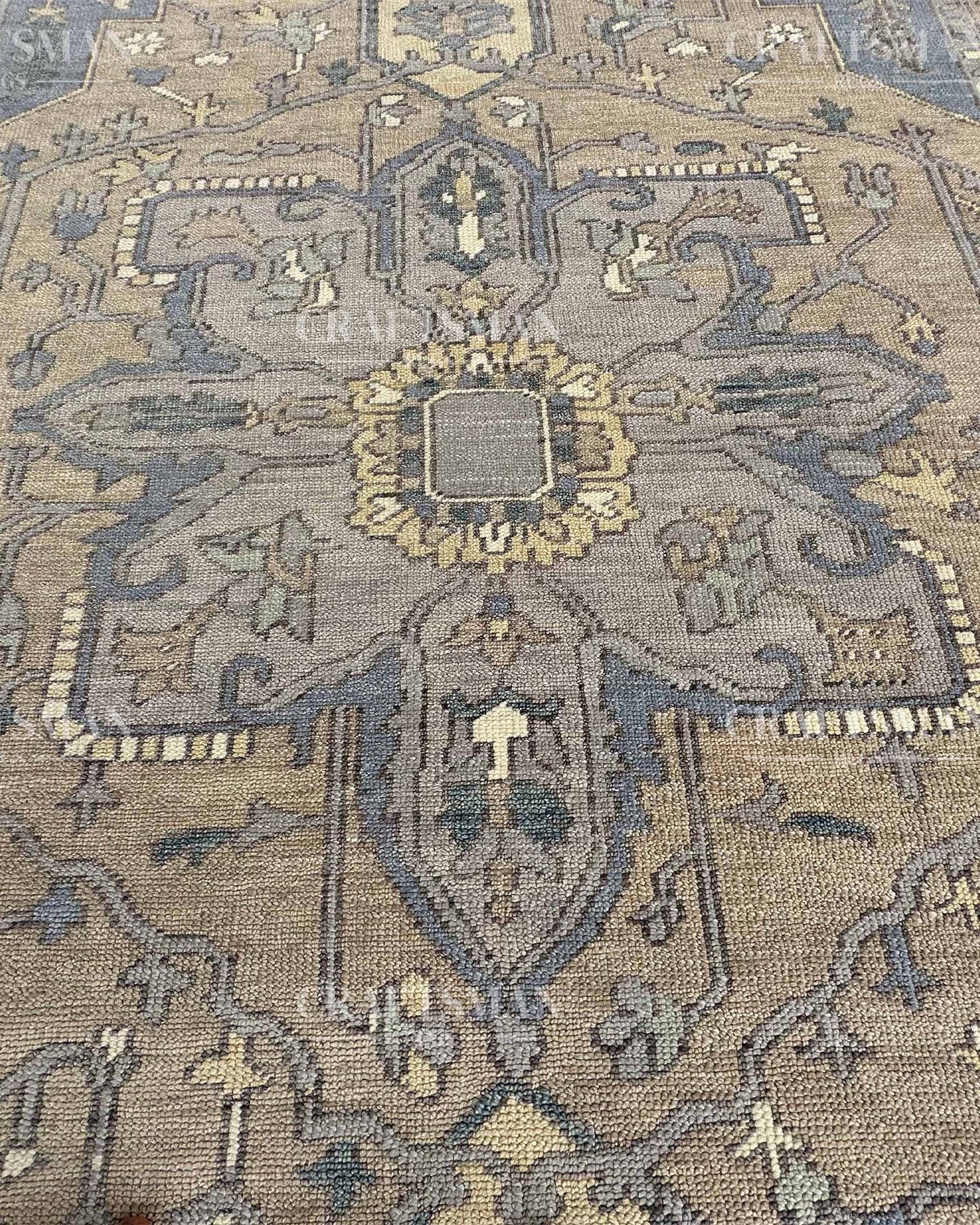 Vellis Wool Hand-Knotted Oushak-Inspired Rug