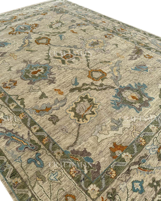 Olren Wool Hand-Knotted Oushak-Inspired Rug
