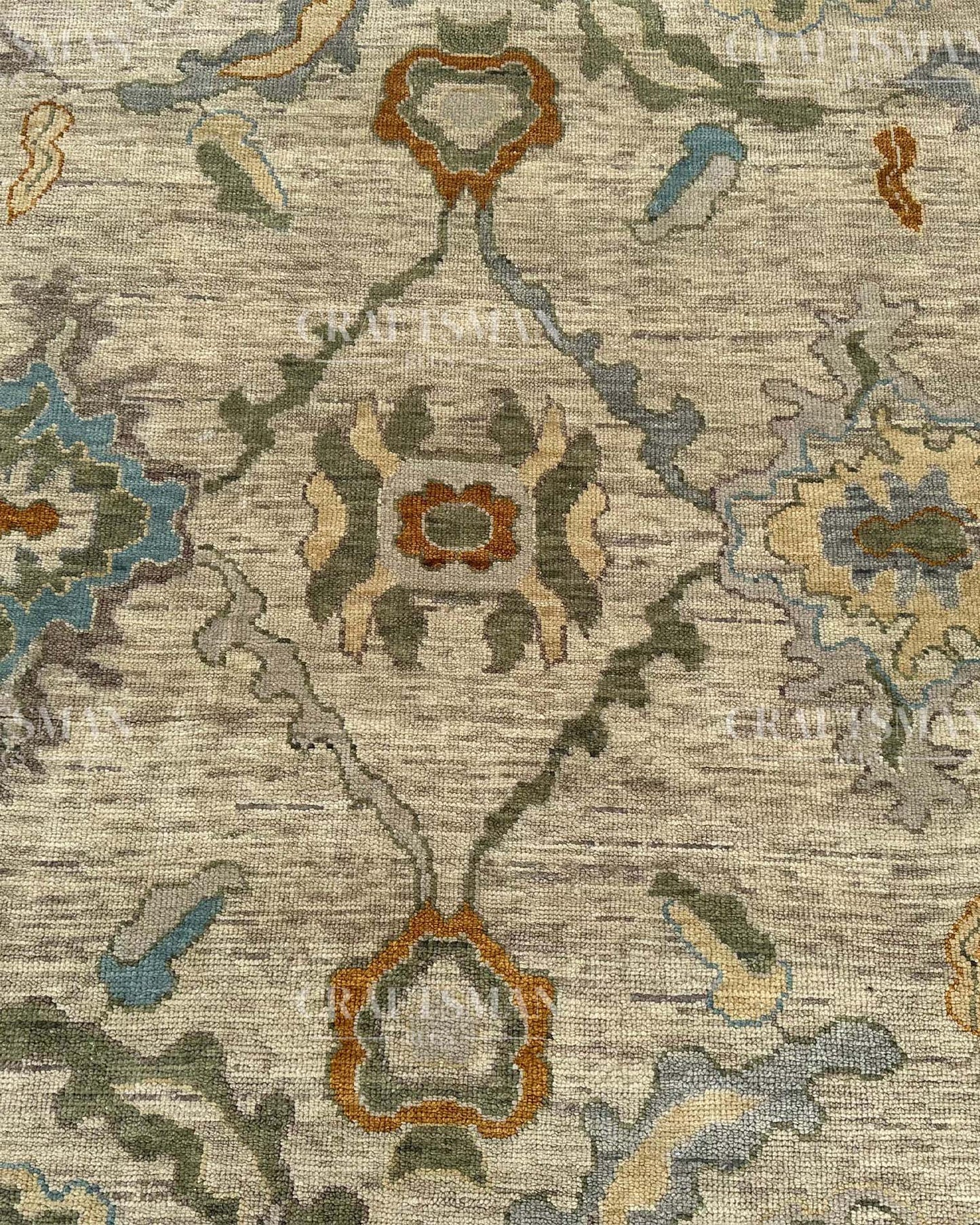 Olren Wool Hand-Knotted Oushak-Inspired Rug