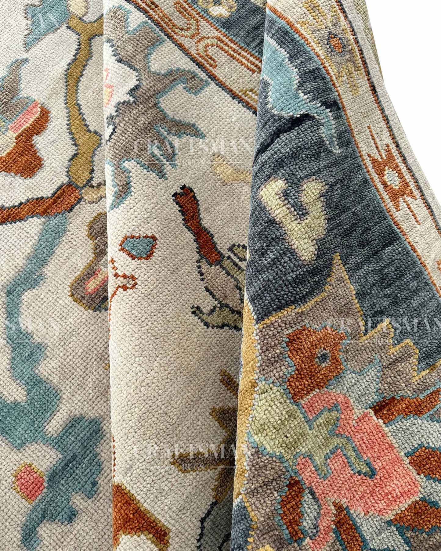 Delys Wool Hand-Knotted Oushak-Inspired Rug