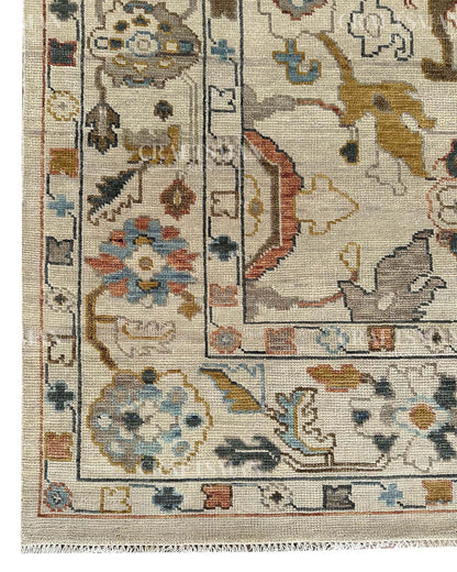 Lorven Wool Hand-Knotted Oushak-Inspired Rug