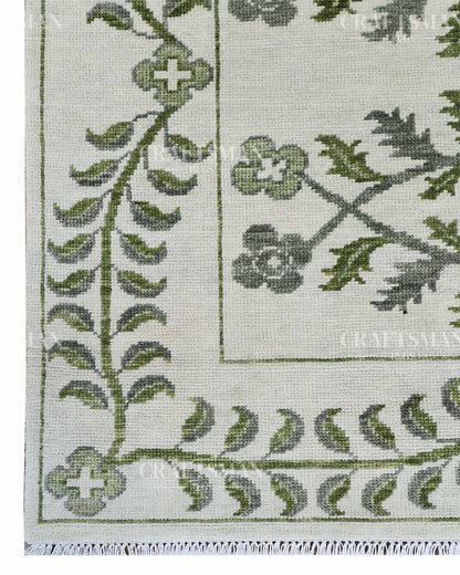 Tavris Wool Hand-Knotted Oushak-Inspired Rug