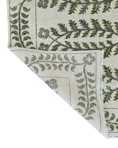 Tavris Wool Hand-Knotted Oushak-Inspired Rug