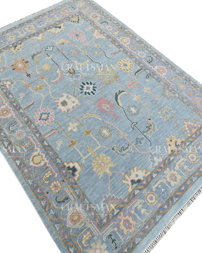 Avris Wool Hand-Knotted Oushak-Inspired Rug