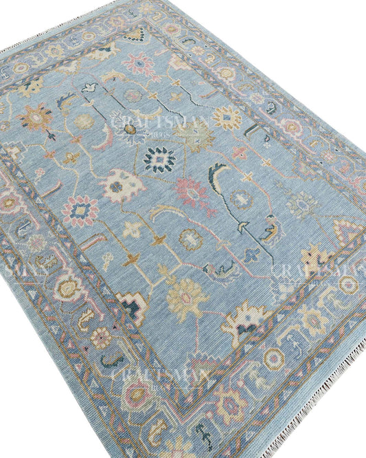 Avris Wool Hand-Knotted Oushak-Inspired Rug
