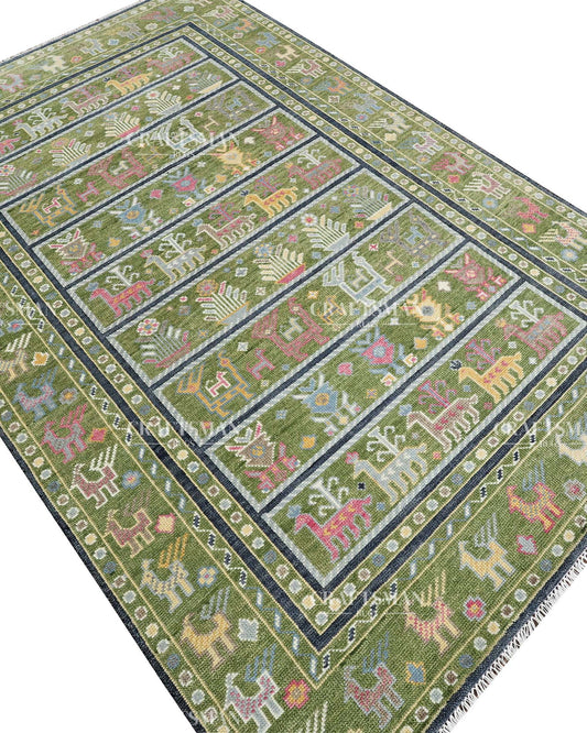 Tapestria Wool Hand-Knotted Oushak-Inspired Rug