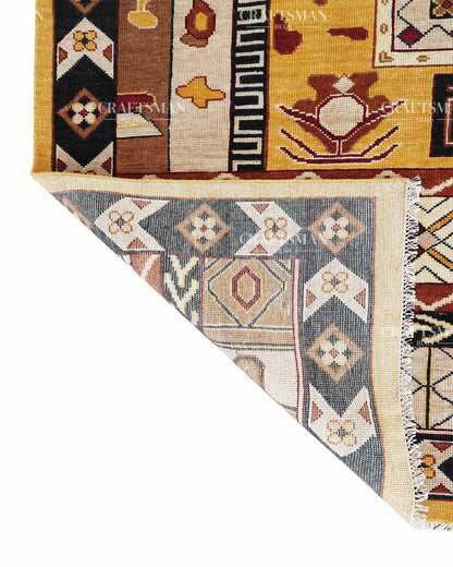 Kalyra Wool Hand-Knotted Oushak-Inspired Rug