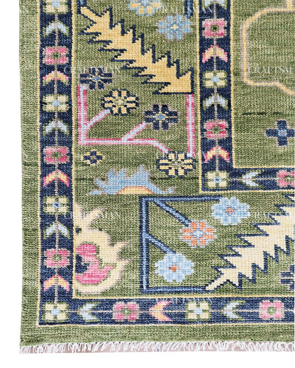 Lioren Wool Hand-Knotted Oushak-Inspired Rug