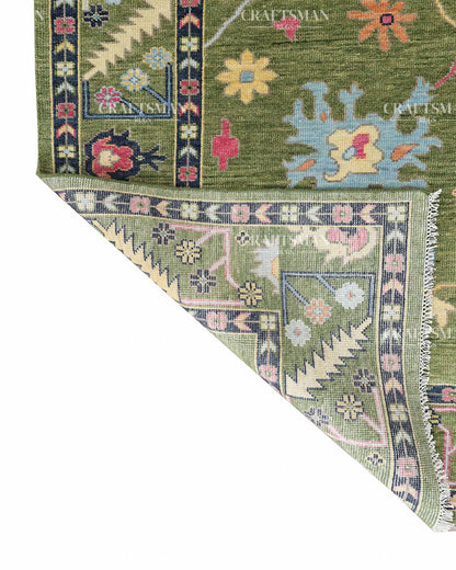 Lioren Wool Hand-Knotted Oushak-Inspired Rug