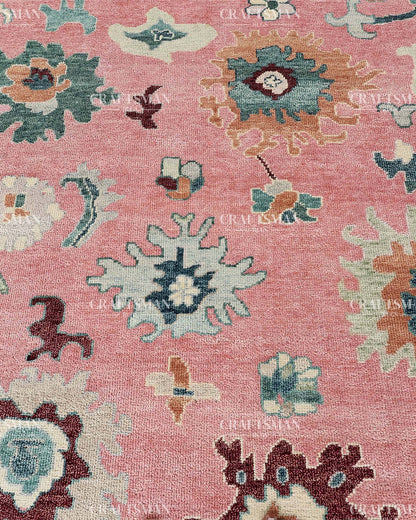 Zahrune Wool Hand-Knotted Oushak-Inspired Rug