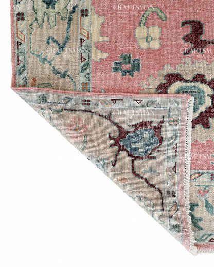 Zahrune Wool Hand-Knotted Oushak-Inspired Rug