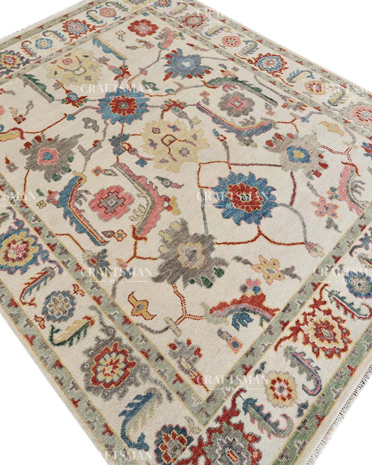 Thoryen Wool Hand-Knotted Oushak-Inspired Rug