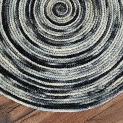Monochrome Round Jute Hand-Woven Natural Rug – Black Ivory Striped Boho Farmhouse Circle Area Carpet for Living Room Bedroom Entryway