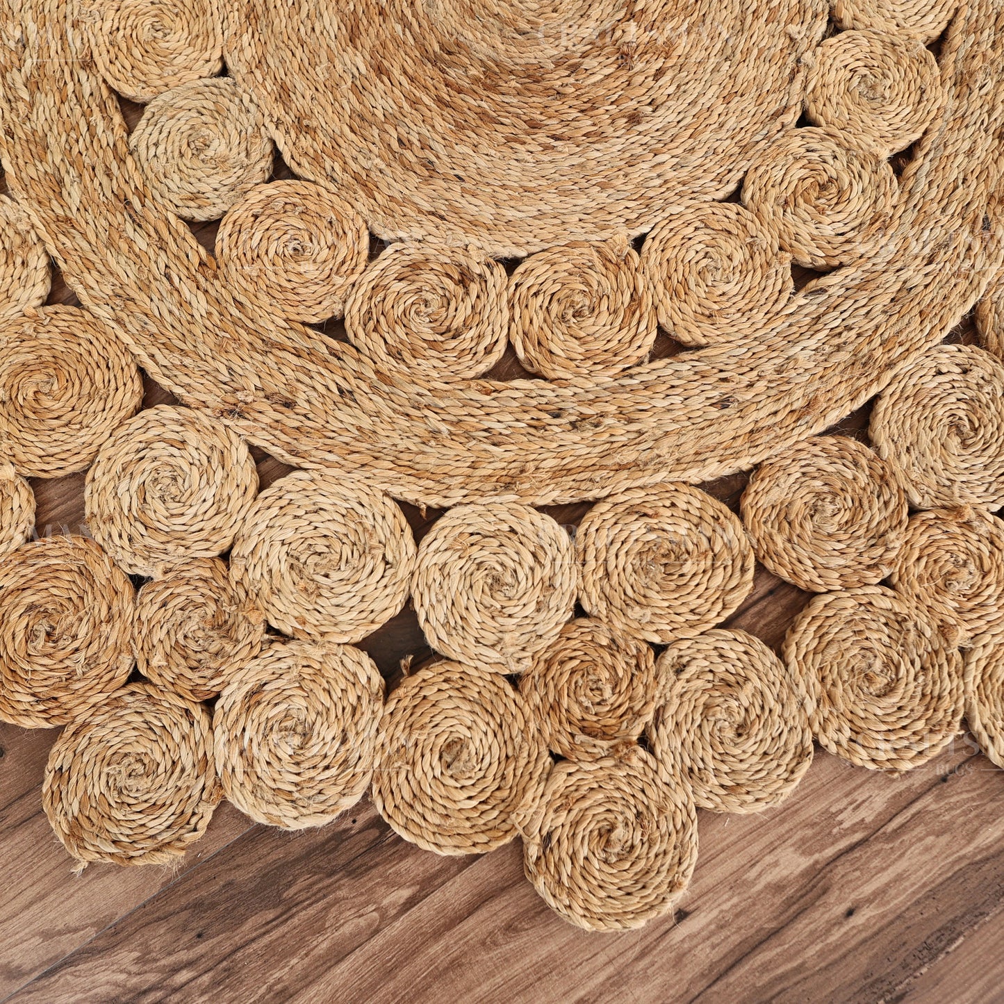 Bloomcrest Round Jute Hand-Woven Natural Rug – Braided Boho Farmhouse Floral Circle Area Carpet for Living Room Bedroom Entryway