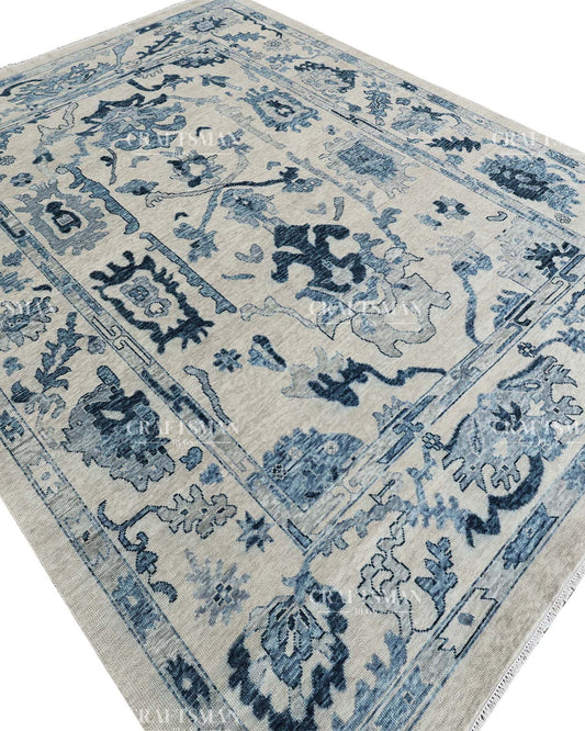 Lyvhera Wool Hand-Knotted Oushak-Inspired Rug