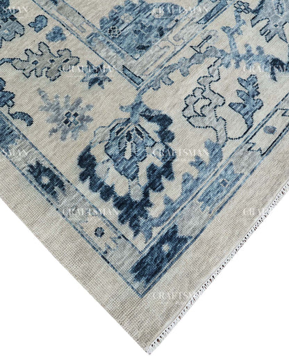 Lyvhera Wool Hand-Knotted Oushak-Inspired Rug