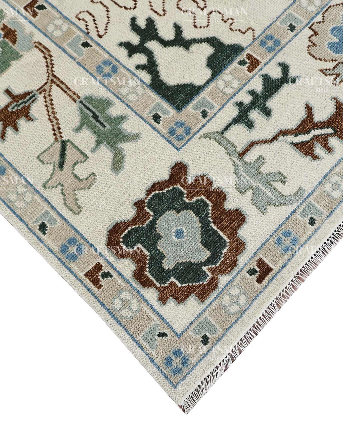Tavra Wool Hand-Knotted Oushak-Inspired Rug