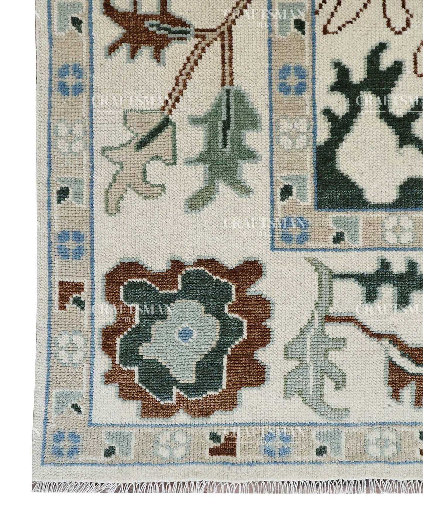 Tavra Wool Hand-Knotted Oushak-Inspired Rug