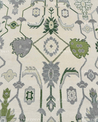 Fenvra Wool Hand-Knotted Oushak-Inspired Rug