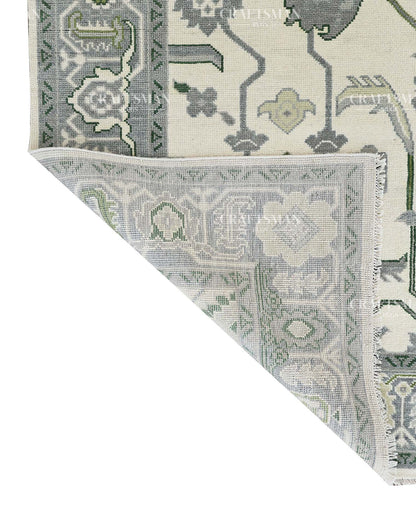 Fenvra Wool Hand-Knotted Oushak-Inspired Rug