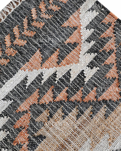 Tribalterra Jute Hand-Woven Natural Rug – Black Beige Peach Geometric Boho Farmhouse Area Carpet with Fringe