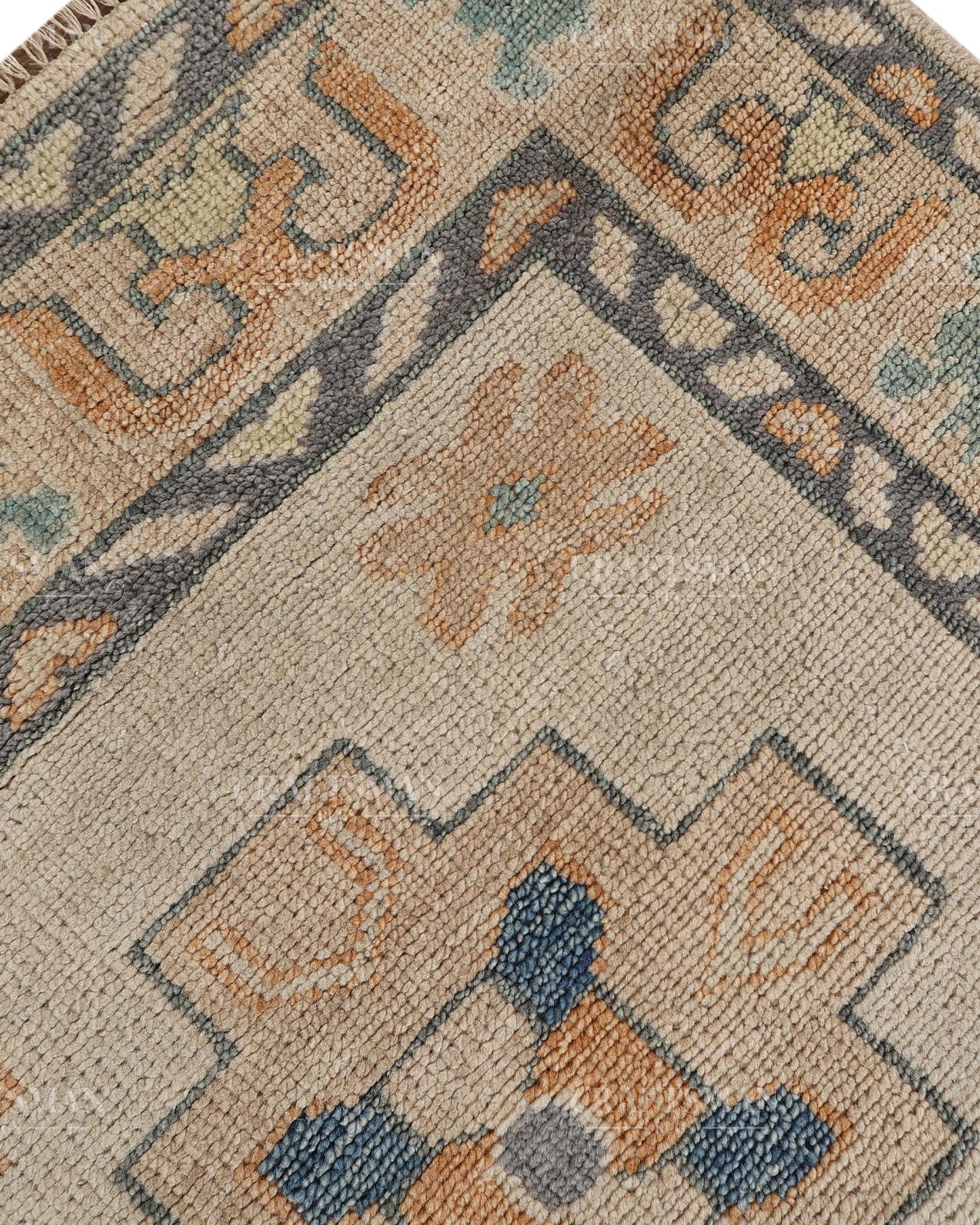 Hand Tufted Oushak Rug – Handmade Geometric Wool Area Rug | Vintage Turkish Accent Carpet in Ivory, Blue, Grey & Beige