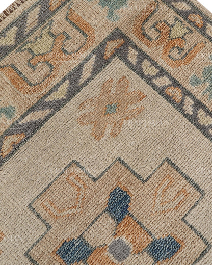 Hand Tufted Oushak Rug – Handmade Geometric Wool Area Rug | Vintage Turkish Accent Carpet in Ivory, Blue, Grey & Beige