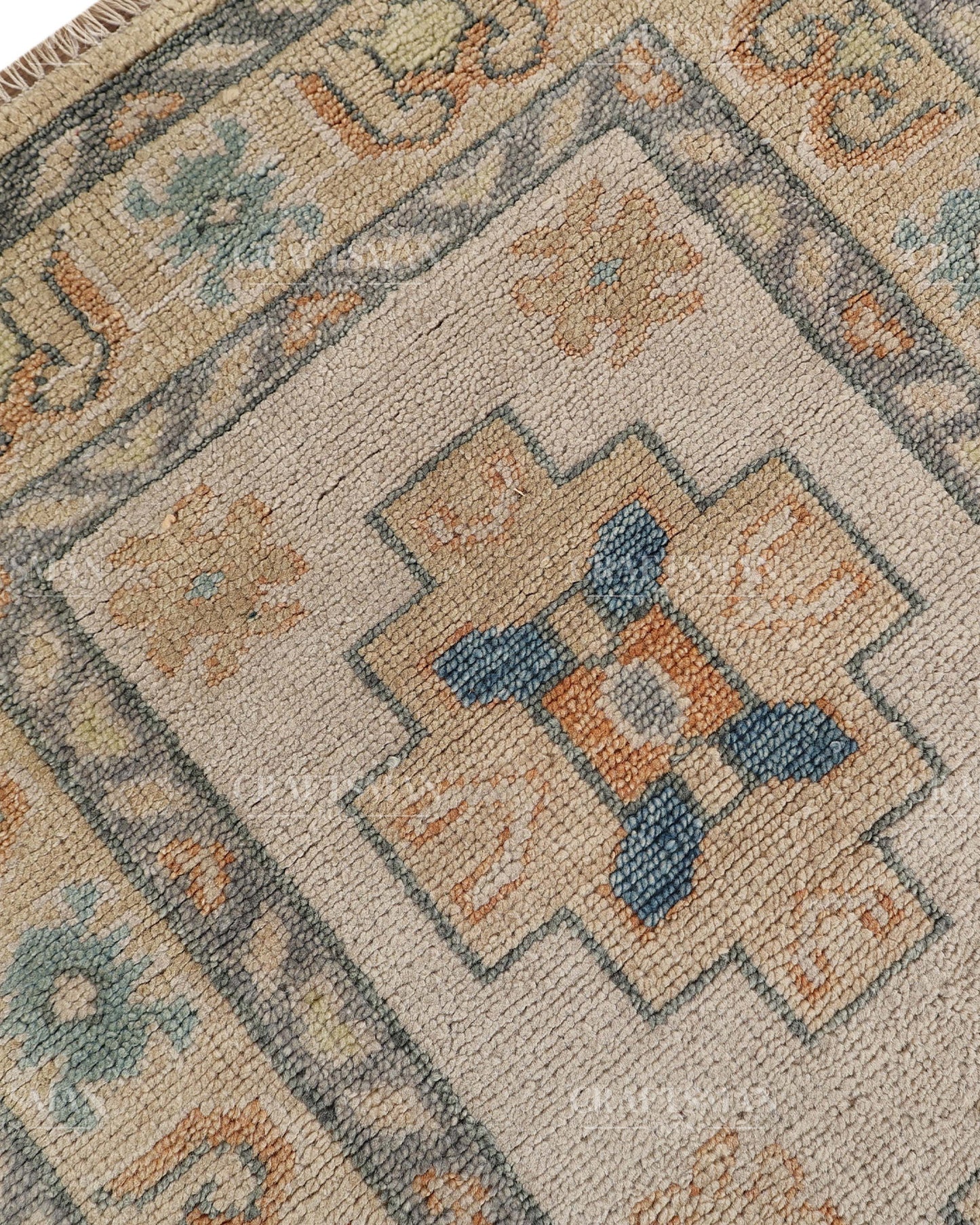 Hand Tufted Oushak Rug – Handmade Geometric Wool Area Rug | Vintage Turkish Accent Carpet in Ivory, Blue & Rust