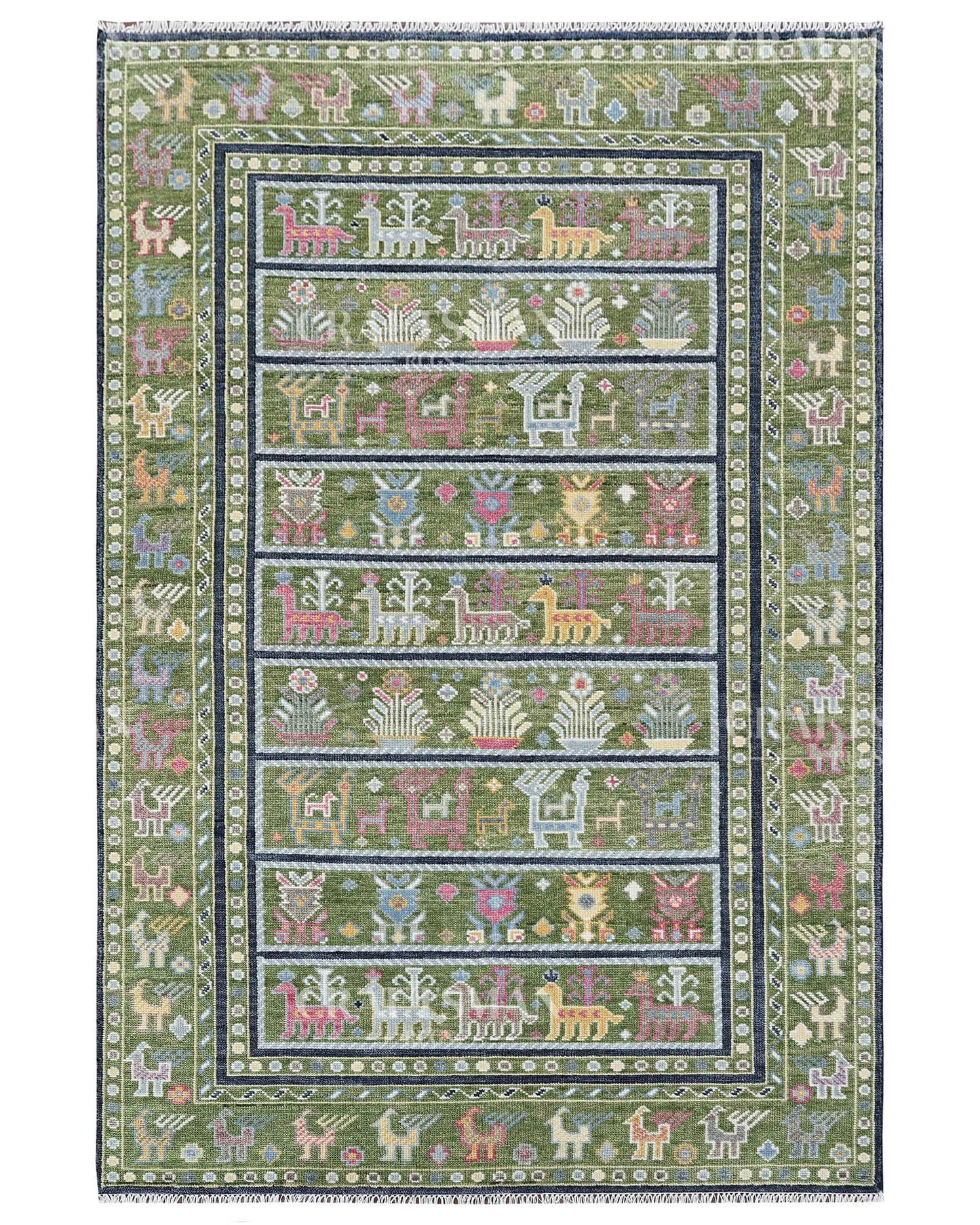 Ilyra Wool Hand-Knotted Oushak-Inspired Rug
