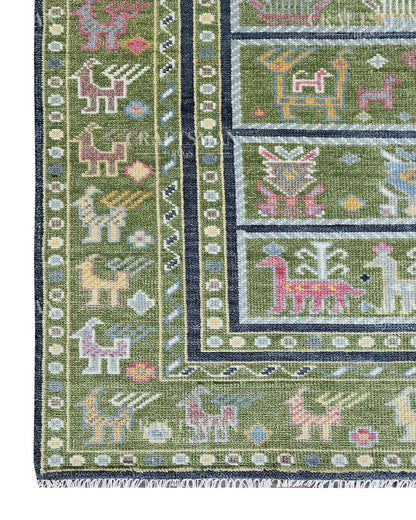 Ilyra Wool Hand-Knotted Oushak-Inspired Rug