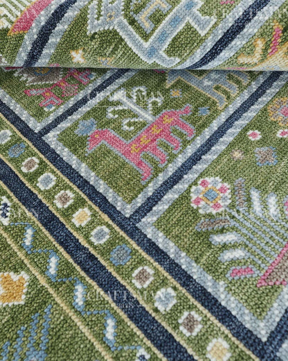 Ilyra Wool Hand-Knotted Oushak-Inspired Rug