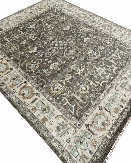 Terin Wool Hand-Knotted Oushak-Inspired Rug