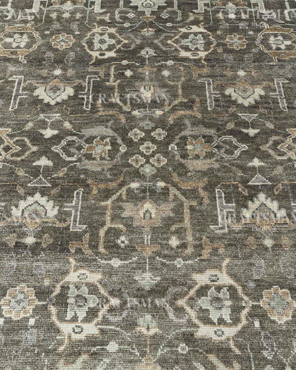 Terin Wool Hand-Knotted Oushak-Inspired Rug