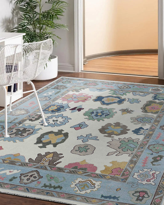 Elvra Wool Hand-Knotted Oushak-Inspired Rug