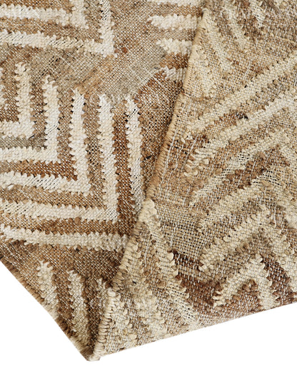Arrowleaf Jute Hand-Woven Natural Rug – Beige White Textured Geometric Boho Area Carpet with Fringe