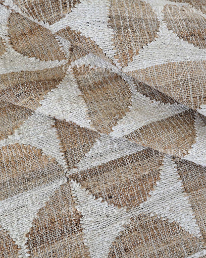 Strandra Jute Hand-Woven Natural Rug