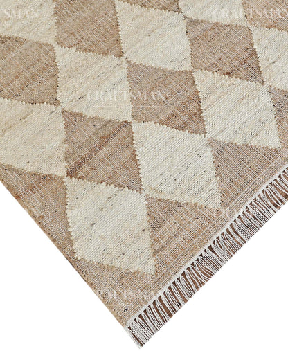 Solene Jute Hand-Woven Natural Rug