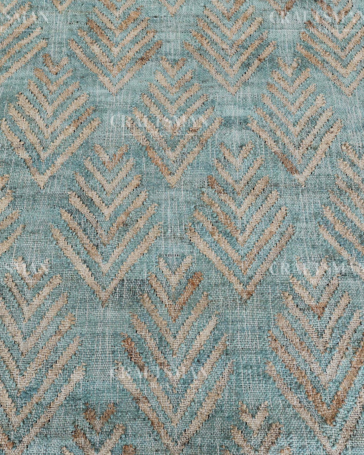 Clostra Jute Hand-Woven Natural Rug