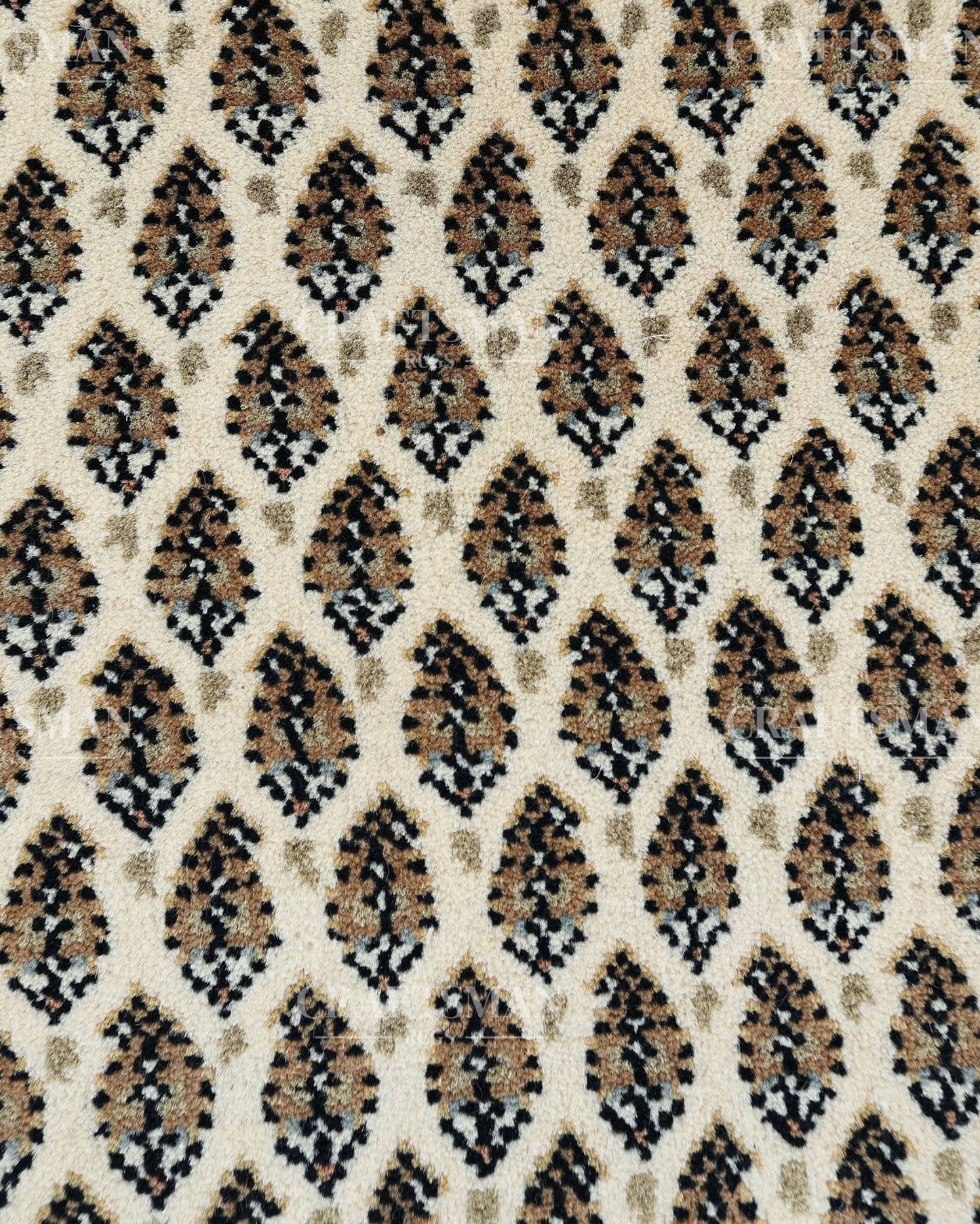 2.3x3.2 feet Vintage Hand-Knotted Wool Rug | One-of-a-Kind | Craftsman Rugs