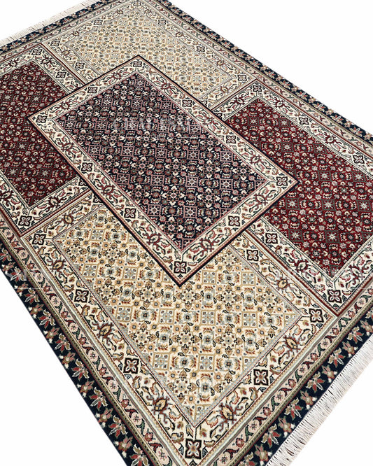 5.4x7.8 feet Vintage Hand-Knotted Wool Rug | One-of-a-Kind | Craftsman Rugs