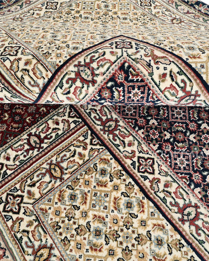 5.4x7.8 feet Vintage Hand-Knotted Wool Rug | One-of-a-Kind | Craftsman Rugs