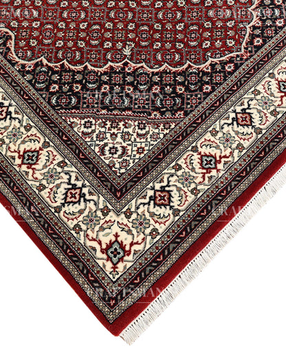 4.8x6.8 feet Vintage Hand-Knotted Wool Rug | One-of-a-Kind | Craftsman Rugs