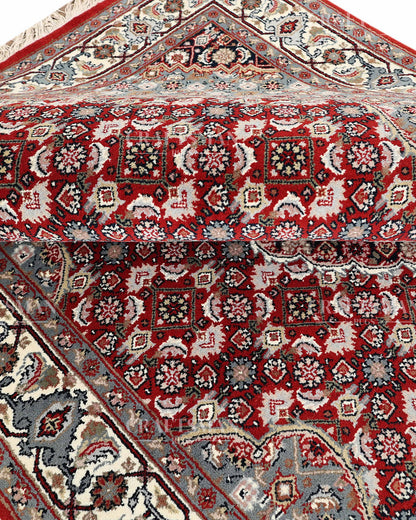 4.6x6.7 feet Vintage Hand-Knotted Wool Rug | One-of-a-Kind | Craftsman Rugs