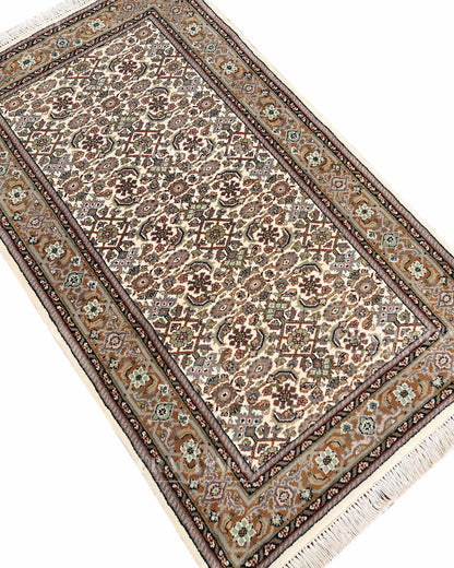 3.1x5.2 feet Vintage Hand-Knotted Wool Rug | One-of-a-Kind | Craftsman Rugs